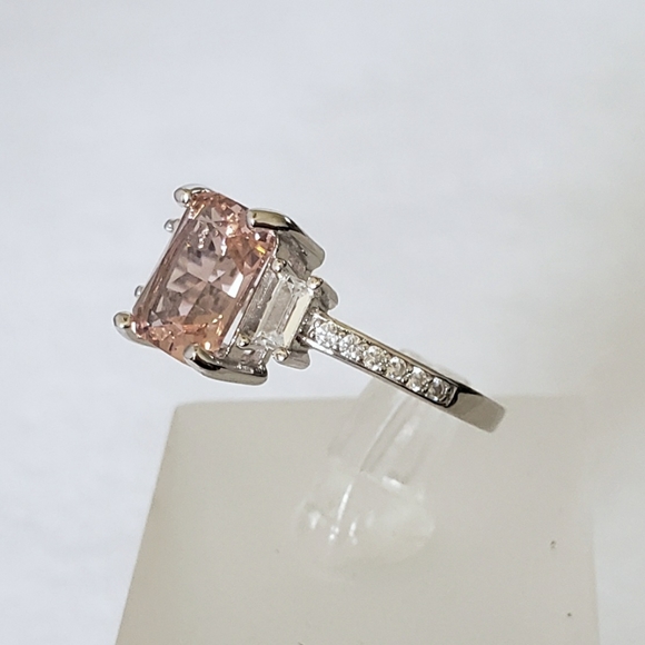 Sterling 2ct Morganite Ring - Picture 5 of 8